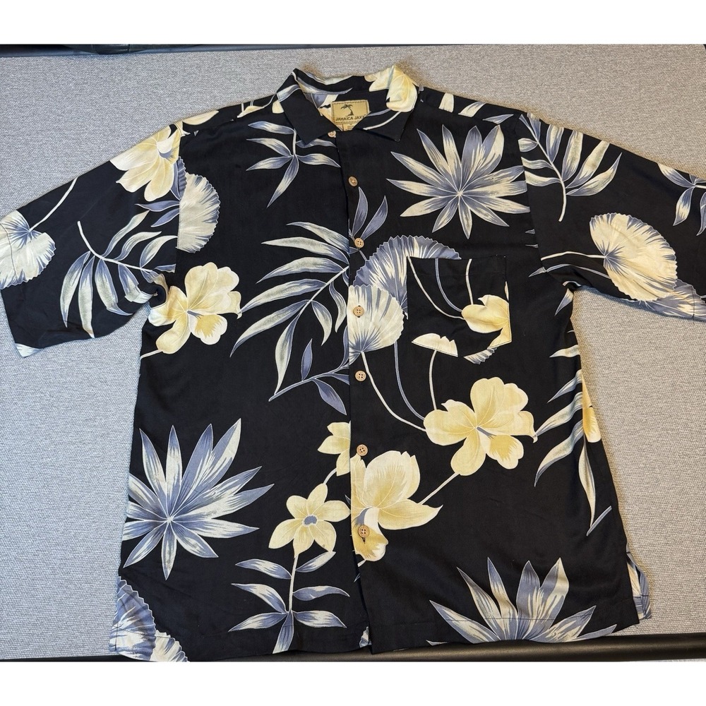 Jamaica Jaxx silk shirt men's Medium Black,yellow Hawaiian Aloha Camp Caribbean